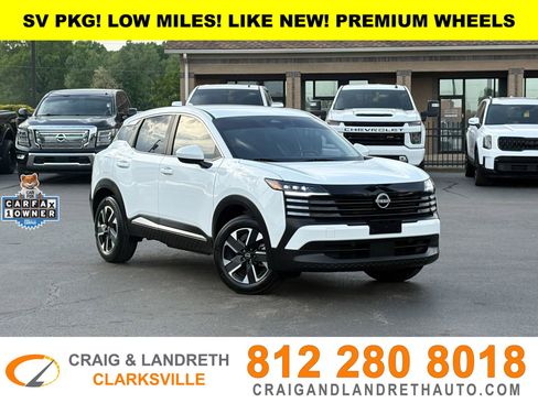 Used 2025 Nissan Kicks SV AWD/4WD image 1