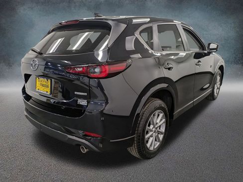 Used 2024 MAZDA CX-5 AWD 2.5 S w/ Select Package image 4