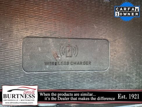 Used 2024 Jeep Grand Cherokee L Laredo image 5