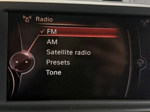 Used 2017 BMW X1 xDrive28i image 19