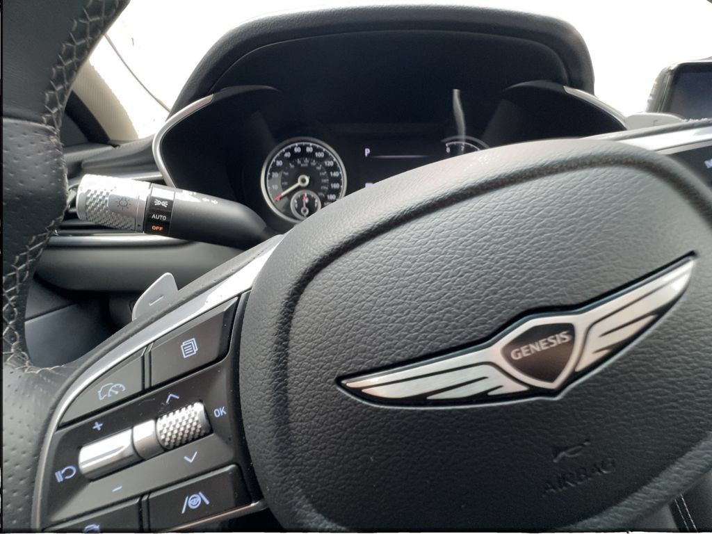 Used 2026 Genesis G70 2.5T RWD image 42