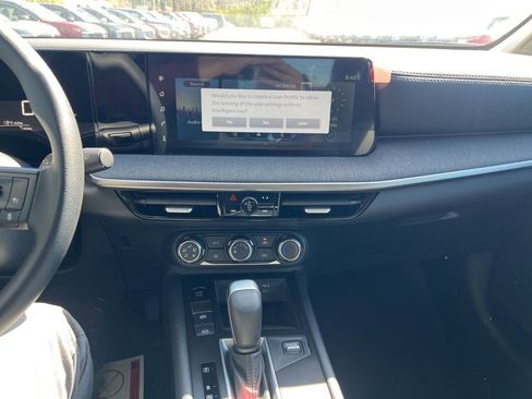 New 2025 Nissan Kicks SV w/ Illumination Package image 11