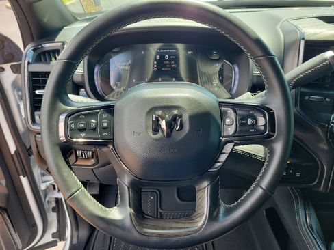 Used 2026 RAM 3500 Limited AWD/4WD image 19