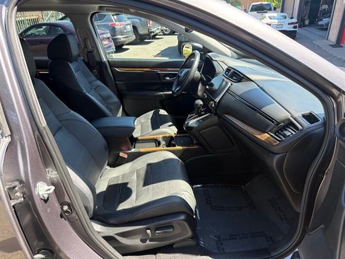 Used 2022 Honda CR-V Touring image 27