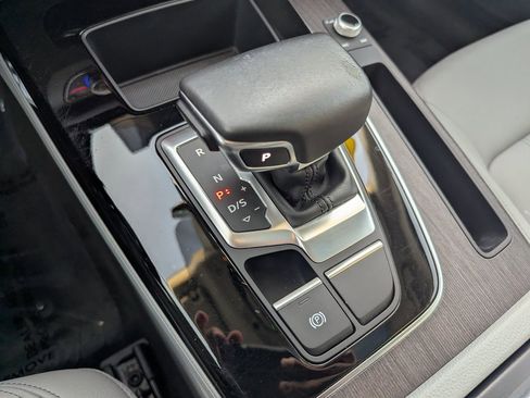 Used 2022 Audi Q5 2.0T Premium image 21