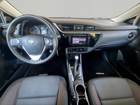 Used 2017 Toyota Corolla LE FWD image 7