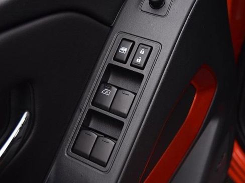 Certified 2025 Nissan Frontier PRO-4X w/ Pro Premium Package image 10