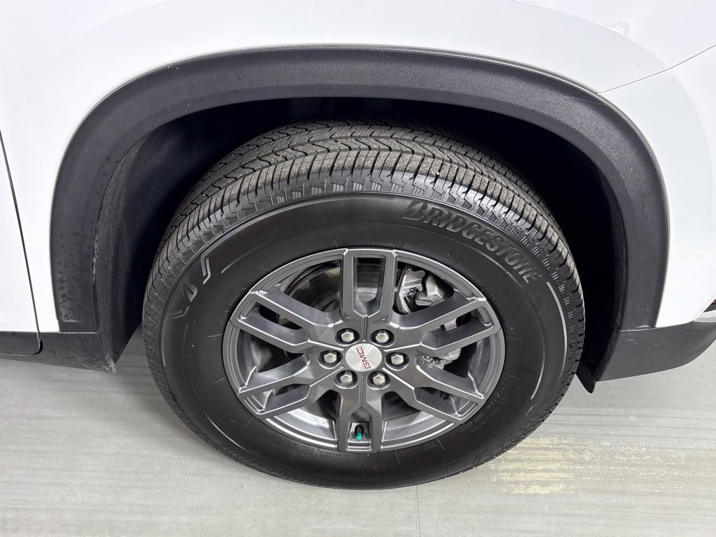 Certified 2026 GMC Acadia Elevation FWD image 13