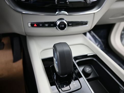 New 2025 Volvo XC60 T8 Core w/ Climate Package image 24