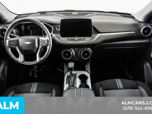 Used 2025 Chevrolet Blazer LT FWD image 24