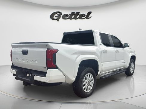 Used 2024 Toyota Tacoma SR5 w/ SR5 Upgrade Package RWD image 5