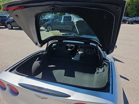 Used 2012 Chevrolet Corvette Coupe w/ 3LT Preferred Equipment Group RWD image 28
