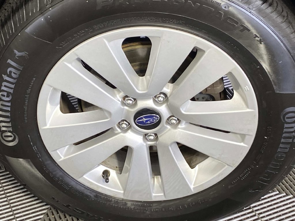 Used 2018 Subaru Outback 2.5i Premium AWD/4WD image 30