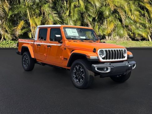 New 2026 Jeep Gladiator Overland AWD/4WD image 2