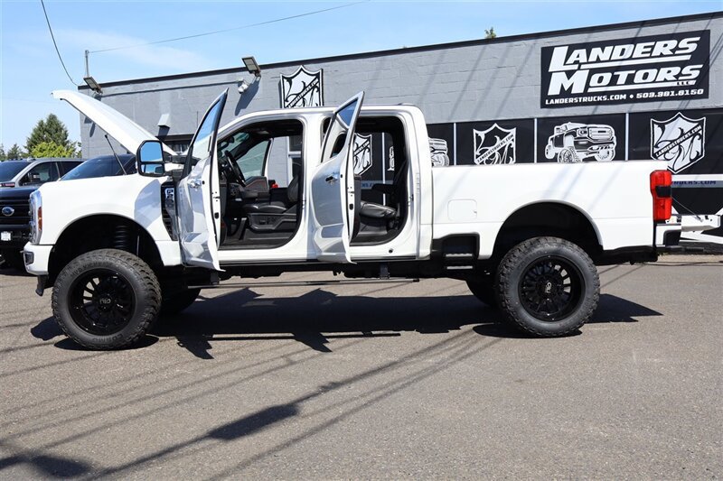 Used 2024 Ford F250 Platinum AWD/4WD image 39