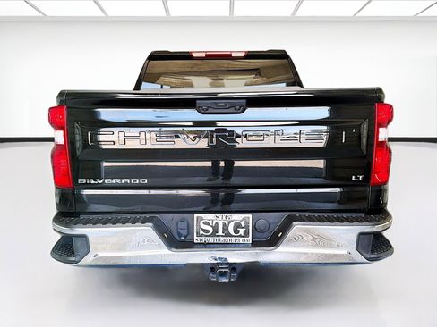 Used 2025 Chevrolet Silverado 1500 LT RWD image 5