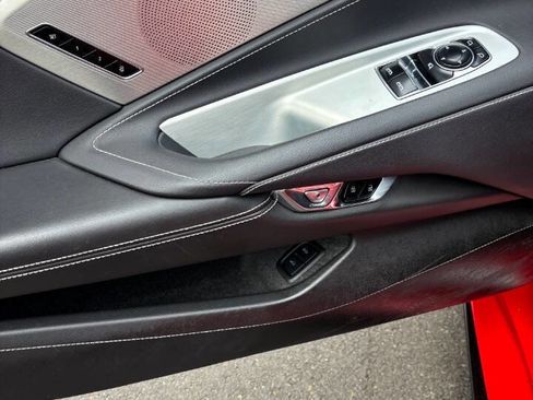 Used 2022 Chevrolet Corvette Stingray Preferred Cpe w/ Z51 Performance Package image 22