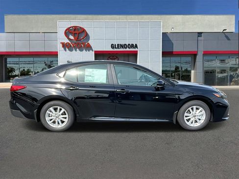 New 2026 Toyota Camry LE image 2