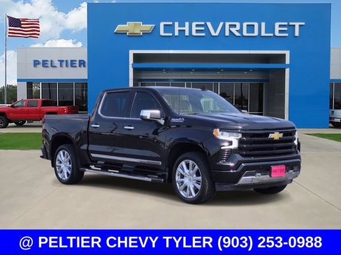 Used 2022 Chevrolet Silverado 1500 High Country w/ High Country Premium Package AWD/4WD image 1