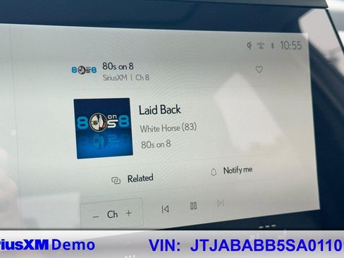 Used 2025 Lexus RZ 300e image 22