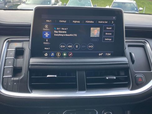 Used 2021 Chevrolet Tahoe Z71 w/ Z71 Off-Road Package image 26