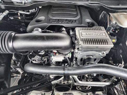 New 2026 RAM 1500 Laramie w/ Night Edition AWD/4WD image 35