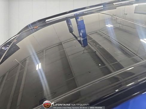 Used 2024 Kia Sportage X-Line w/ X-Line Premium Package image 8