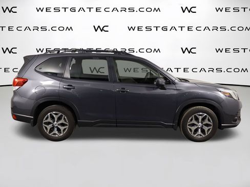 Used 2023 Subaru Forester Premium image 46
