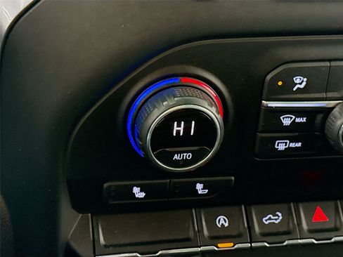 Certified 2021 Chevrolet Silverado 1500 LT image 14