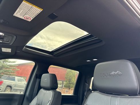 Used 2020 Chevrolet Silverado 2500 High Country w/ Z71 Off-Road Package image 27