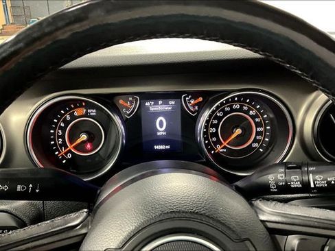 Used 2018 Jeep Wrangler Unlimited Sport S AWD/4WD image 13