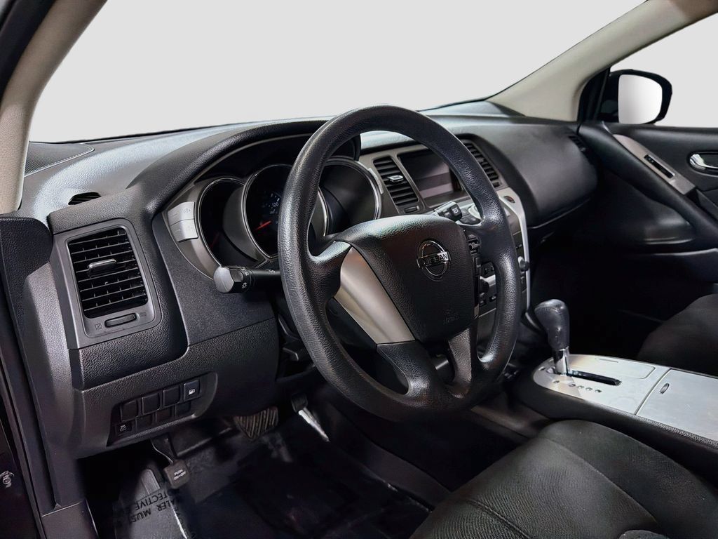 Used 2014 Nissan Murano S AWD/4WD image 11