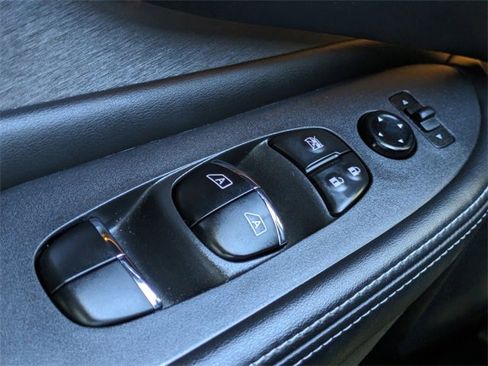 Used 2024 Nissan Murano SL image 29