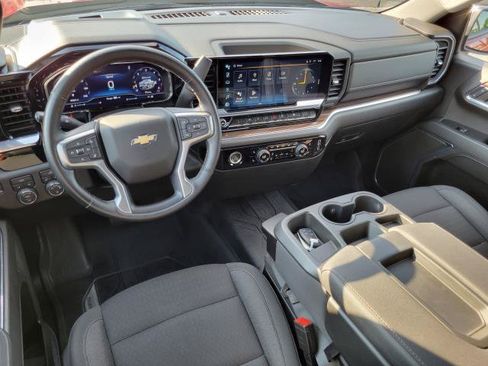 Used 2023 Chevrolet Silverado 1500 LT w/ Protection Package AWD/4WD image 27
