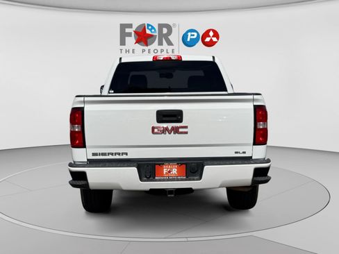 Used 2018 GMC Sierra 1500 SLE w/ SLE Value Package AWD/4WD image 4
