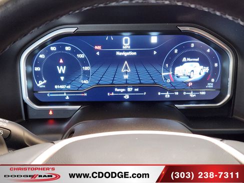 Used 2023 GMC Sierra 1500 Denali w/ Technology Package AWD/4WD image 9