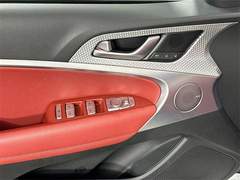 Used 2023 Genesis G70 2.0T w/ Sport Prestige Package image 27