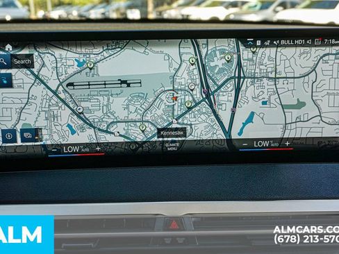 Used 2022 BMW iX xDrive50 w/ Dynamic Handling Package image 37