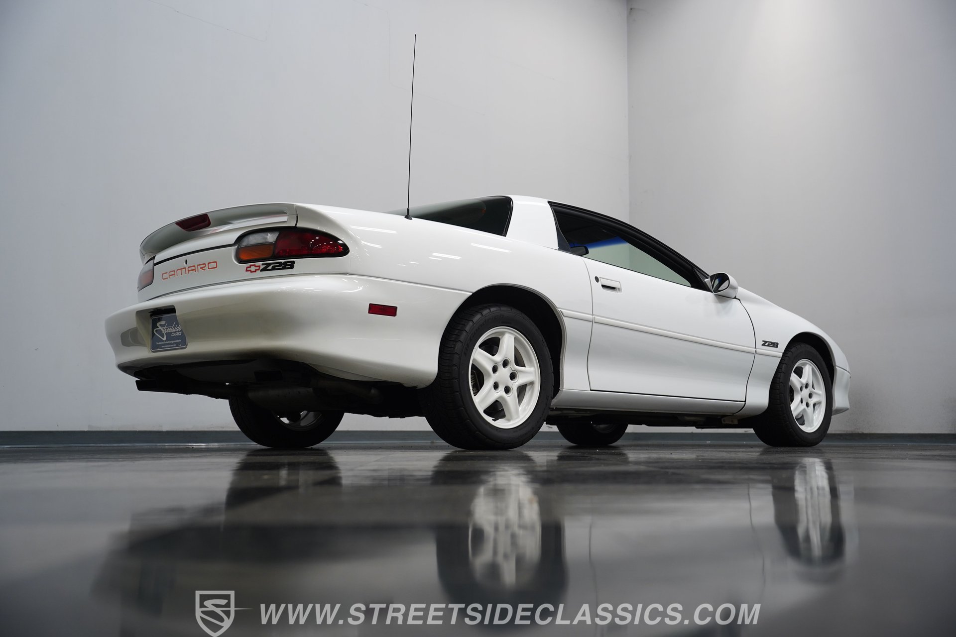 Used 1997 Chevrolet Camaro Z28 w/ Preferred Equipment Group 2 RWD image 27