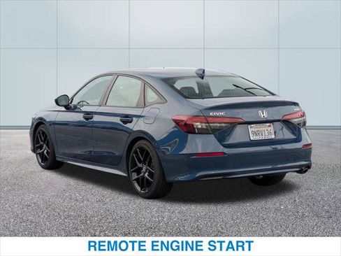 Used 2025 Honda Civic Sport image 9