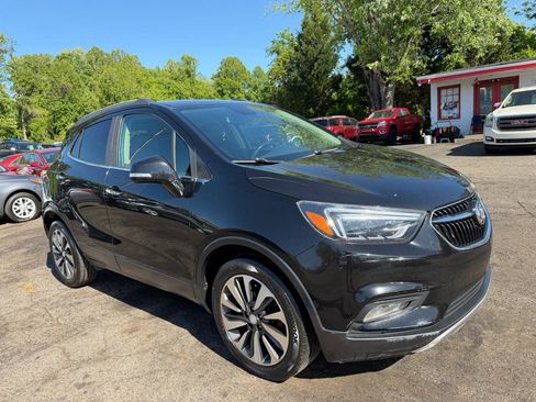 Used 2019 Buick Encore Essence AWD/4WD image 3