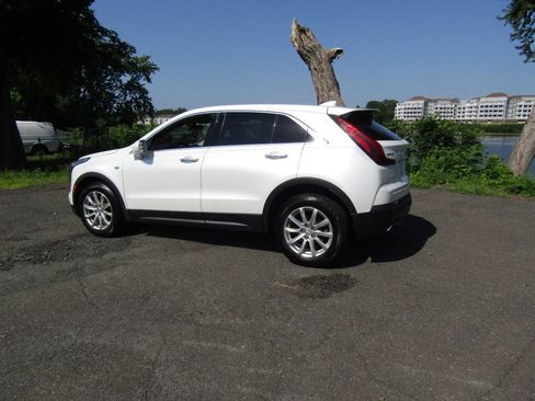 Used 2019 Cadillac XT4 Luxury AWD/4WD image 26