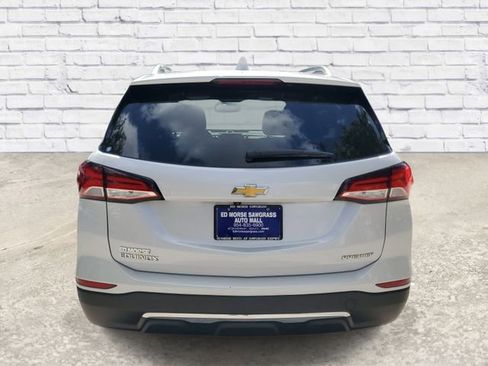 Used 2023 Chevrolet Equinox Premier FWD image 3