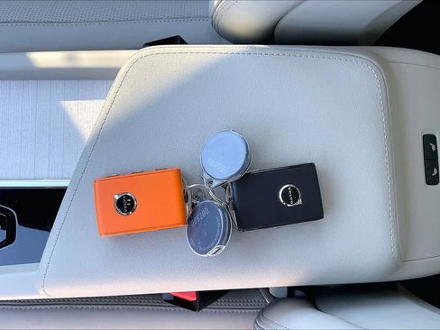 New 2026 Volvo XC60 T8 Ultra w/ Protection Package Premier image 34