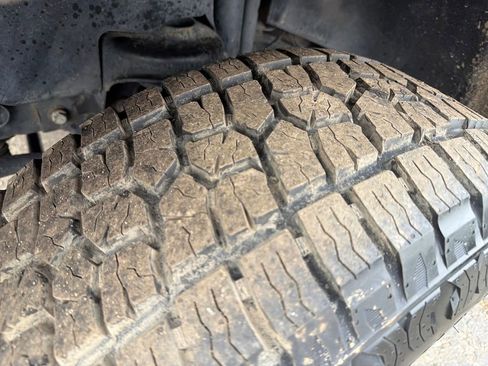 Used 2018 Jeep Wrangler Sport image 35