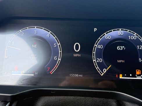 Certified 2024 Jeep Grand Cherokee Limited image 27