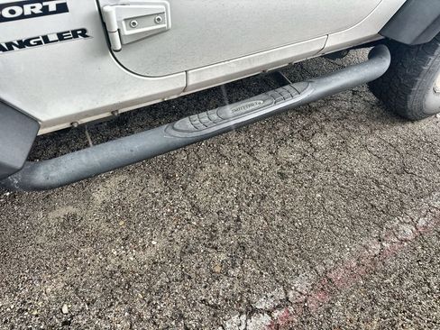 Used 2013 Jeep Wrangler Sport image 4