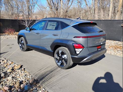New 2026 Hyundai Kona Limited FWD image 3