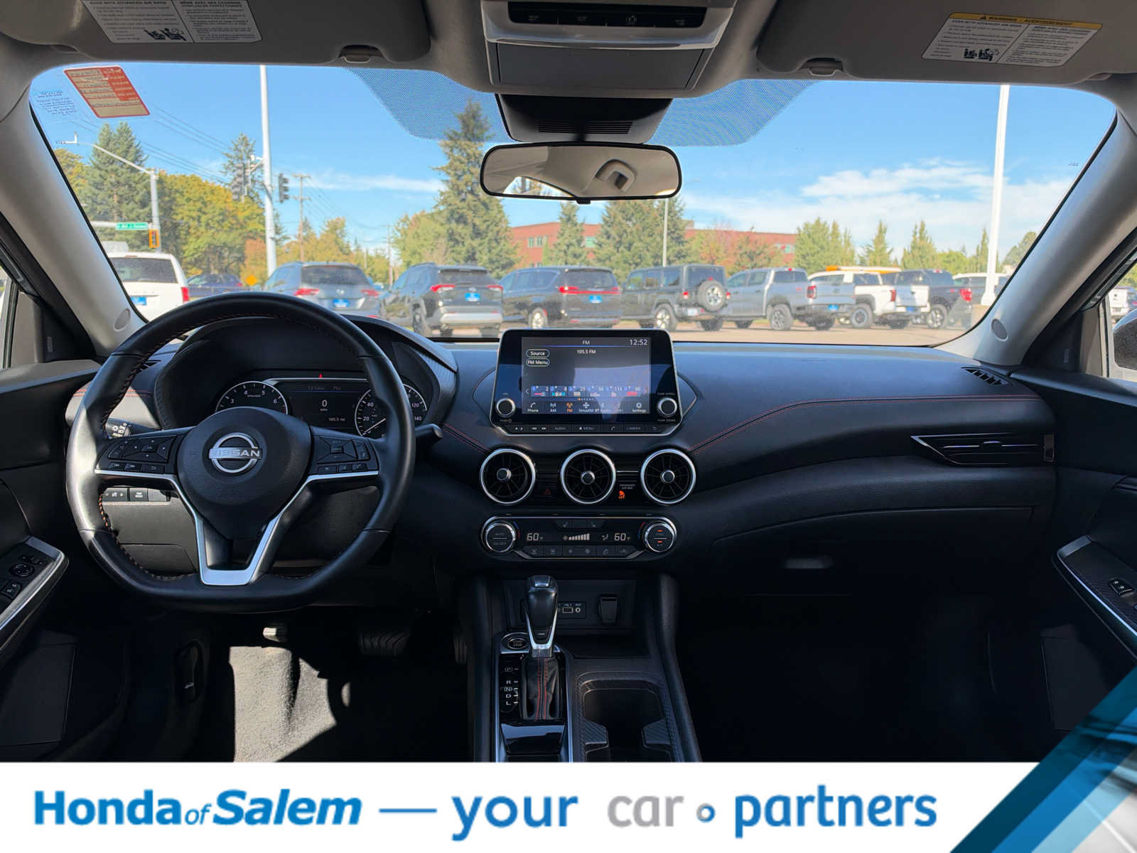Used 2025 Nissan Sentra SR FWD image 10