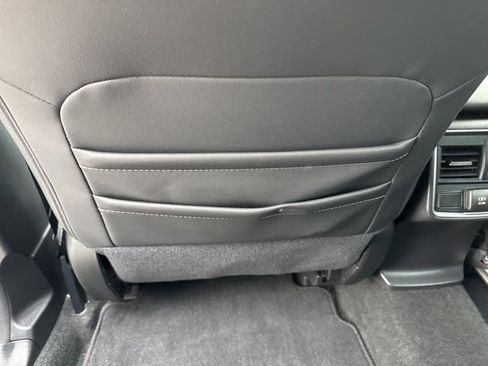 Used 2023 Subaru Forester Limited image 30